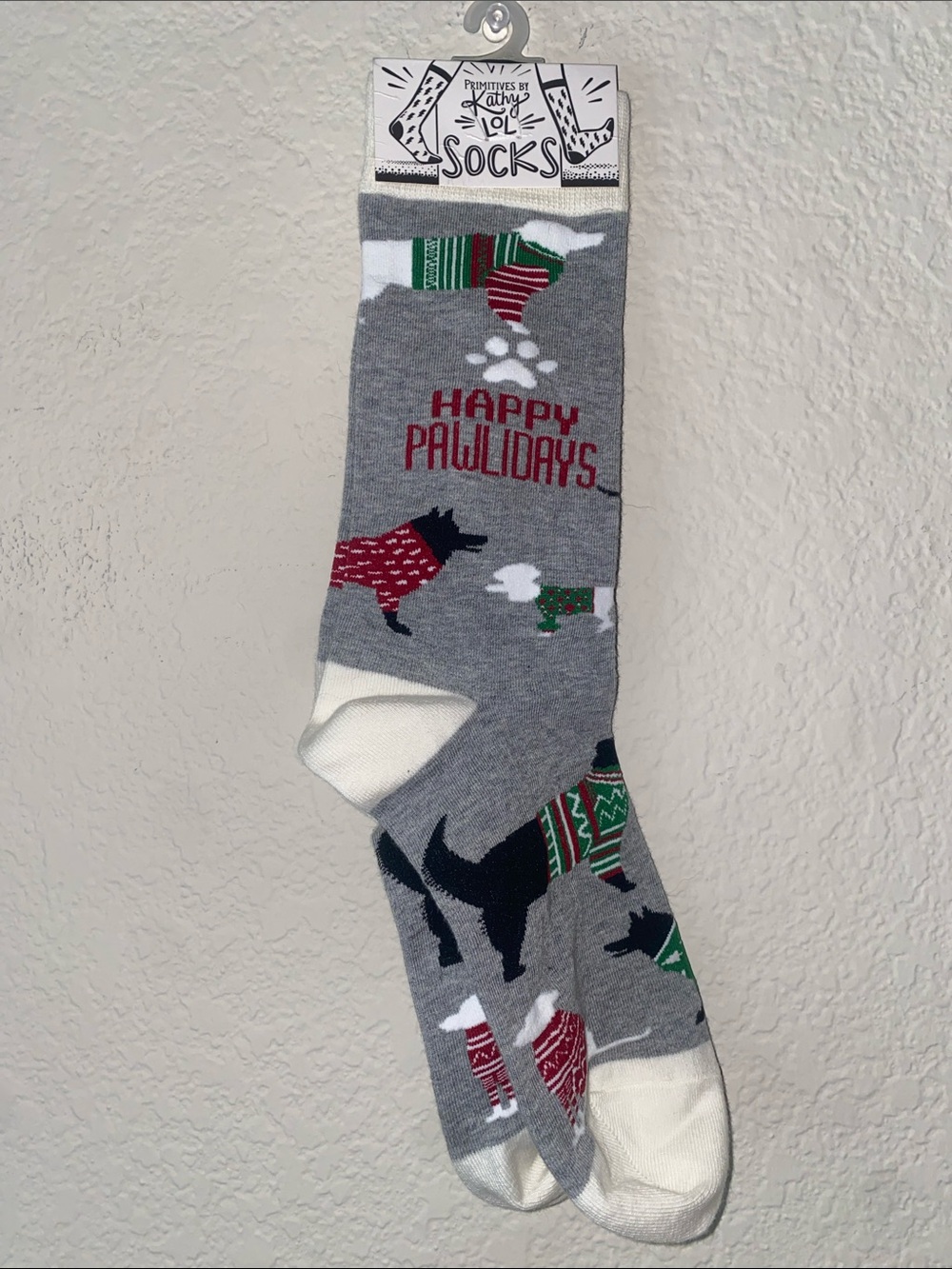 🐛NWT Primitives by Kathy Lol- Pawiliday socks!